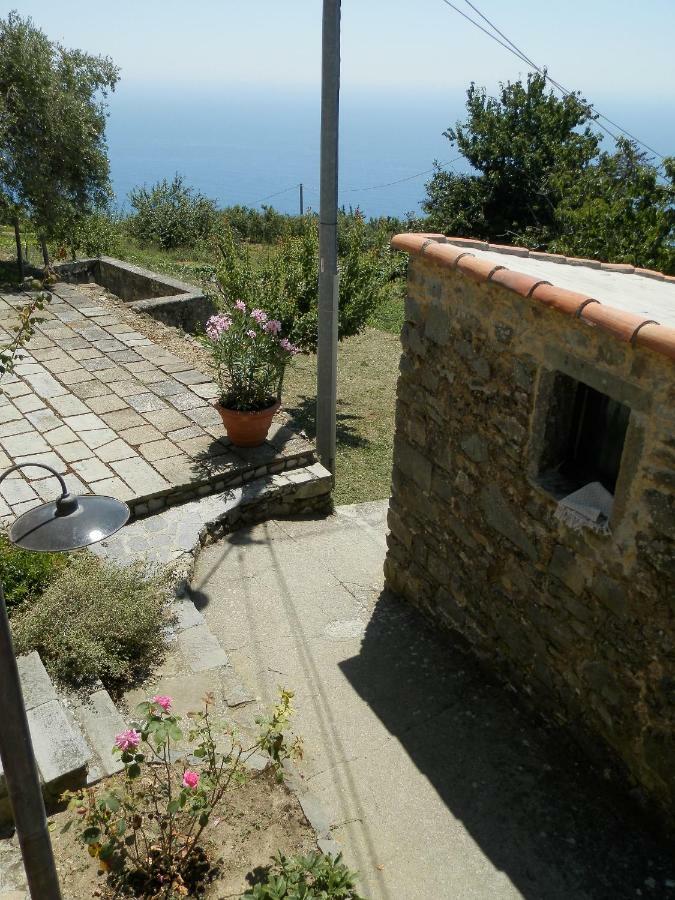 Tra er Boscu er Maa Villa Volastra Exterior foto